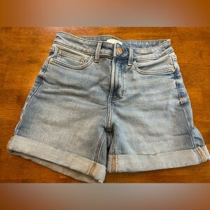 Women’s Size 2 Lauren Conrad High Rise Denim Shorts